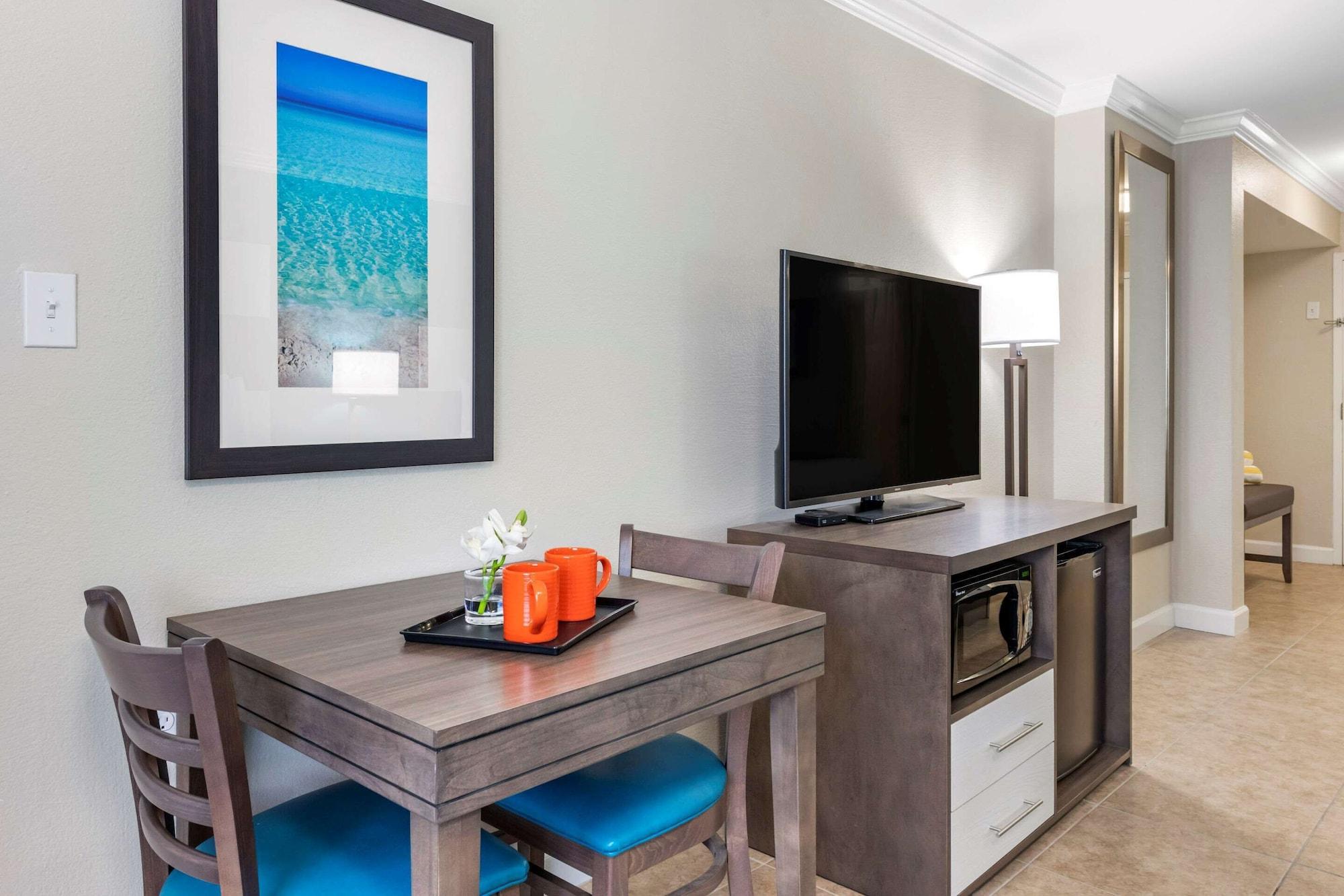 Comfort Inn & Suites Daytona Beach Oceanfront Εξωτερικό φωτογραφία