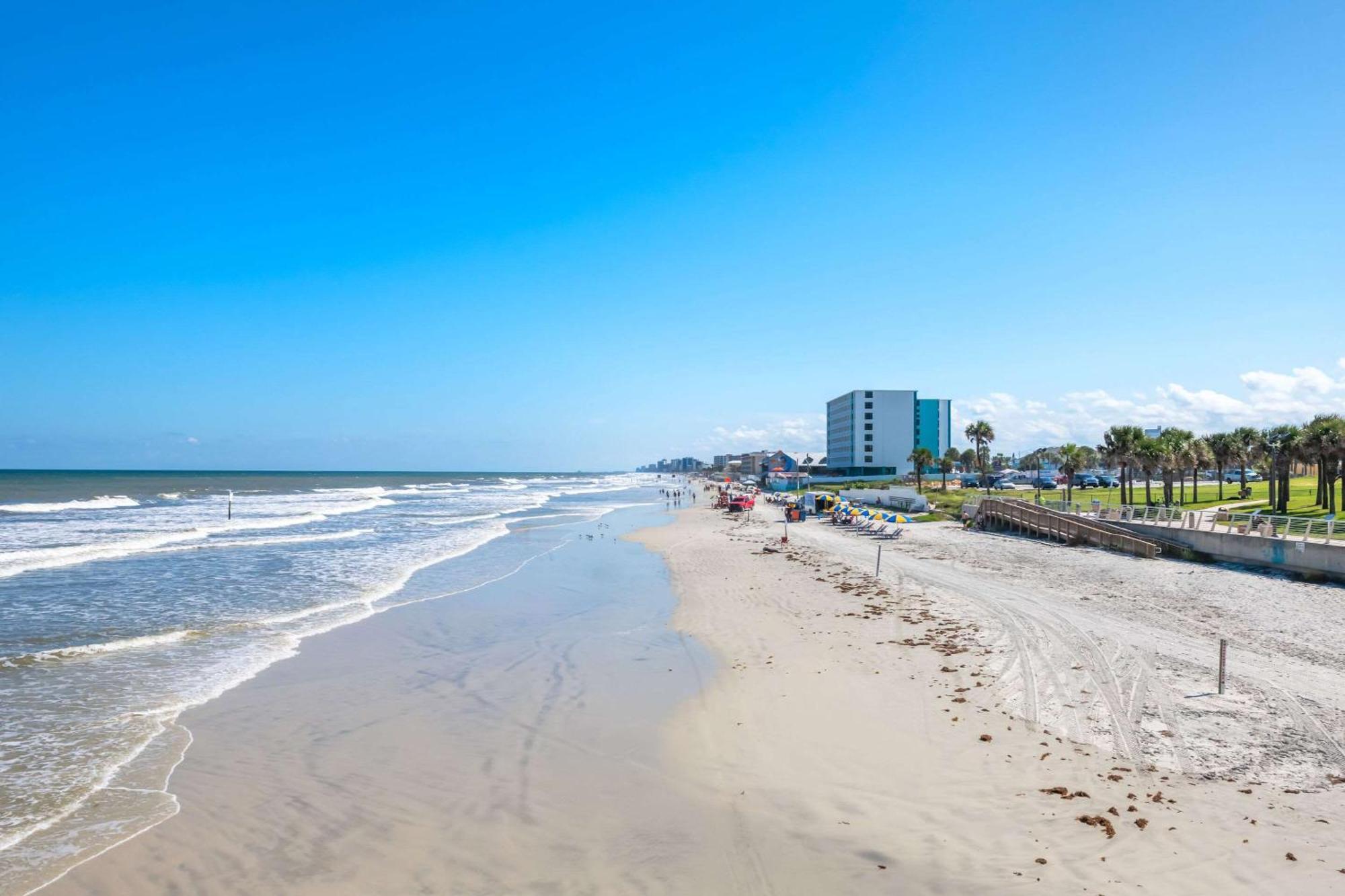 Comfort Inn & Suites Daytona Beach Oceanfront Εξωτερικό φωτογραφία