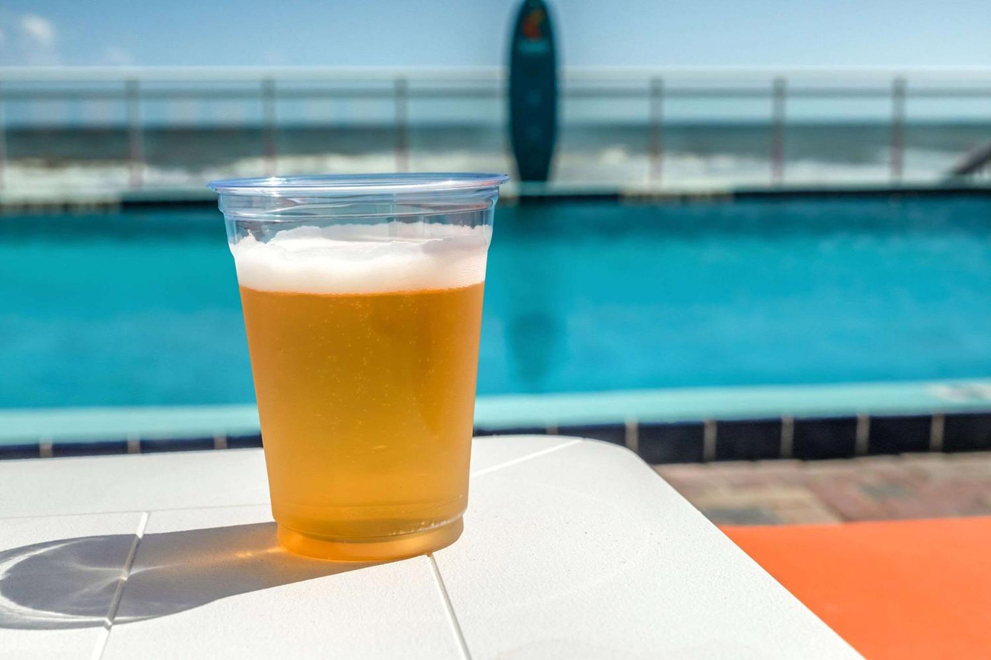 Comfort Inn & Suites Daytona Beach Oceanfront Εξωτερικό φωτογραφία