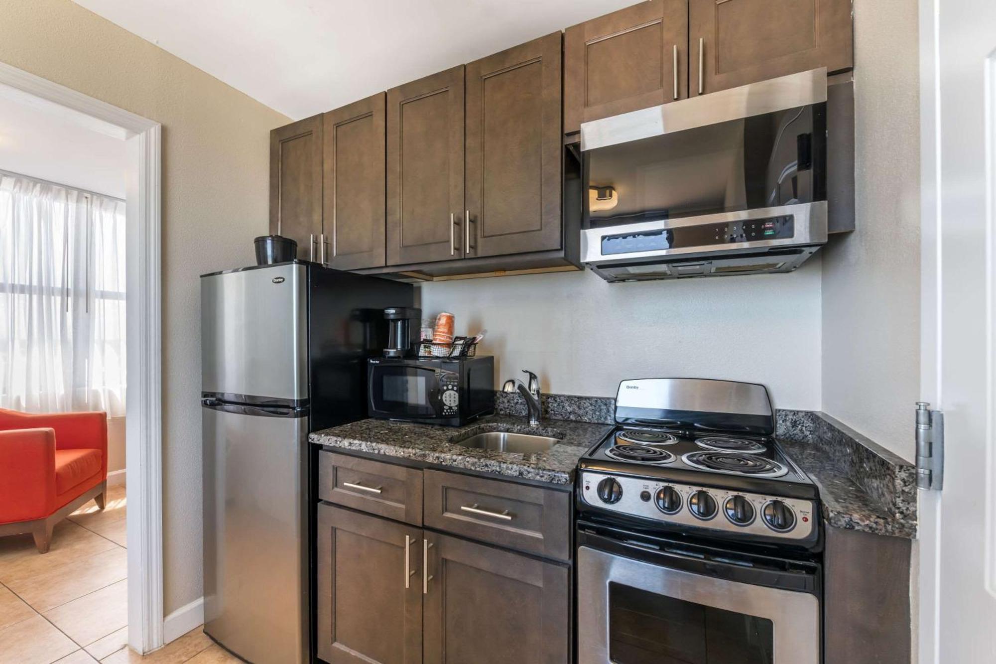 Comfort Inn & Suites Daytona Beach Oceanfront Εξωτερικό φωτογραφία